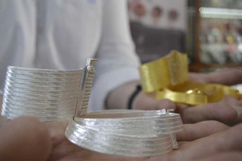 Hayaller altın, gerçekler altın kaplama gümüş takılar
