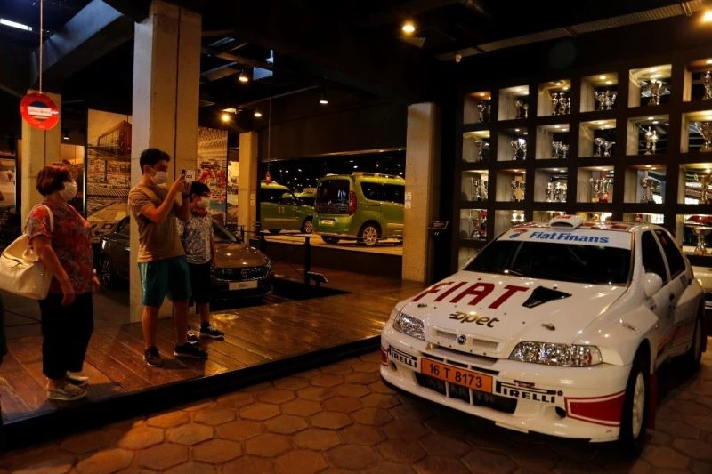 Tofaş Bursa Anadolu Arabaları Müzesi, kapılarını yeniden açtı
