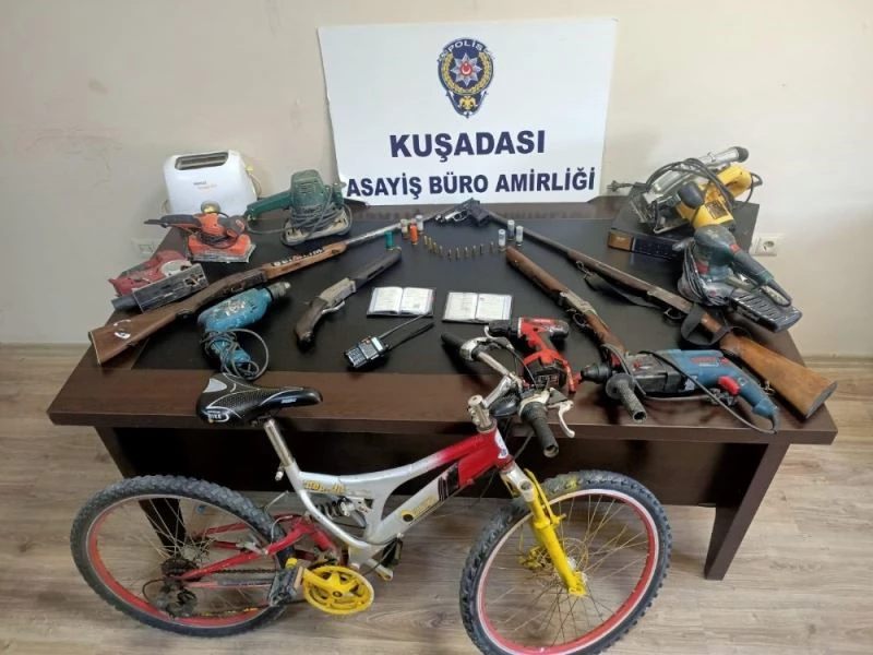 Hırsızlık şüphelisinin saklandığı ev cephaneliği aratmadı
