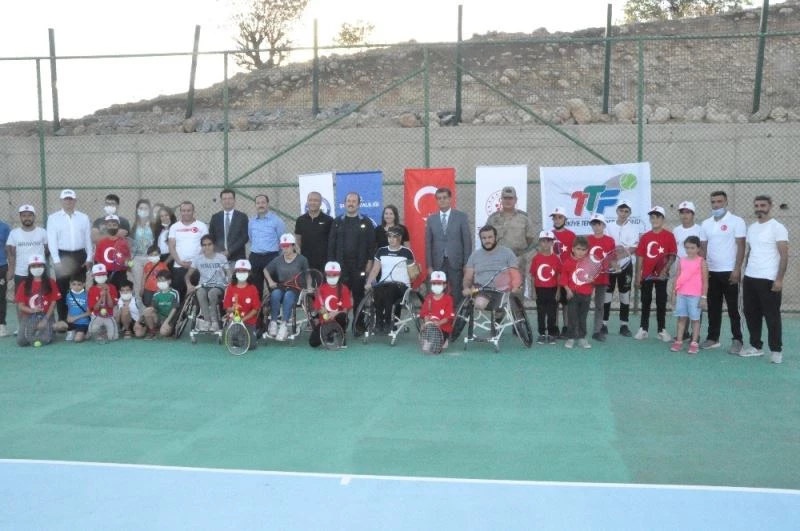 Huzurun sağlandığı Şırnak’ta tenis turnuvası düzenleniyor
