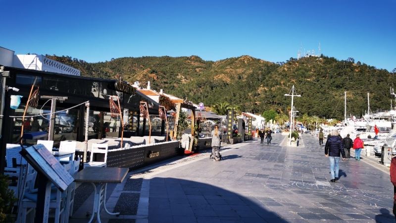 Marmaris’te Lokal, Kafe, Restoran ve Kıraathanelerdeki kısıtlamalar kaldırıldı
