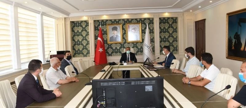 TSK Güçlendirme Vakfına destek verenlere altın madalya
