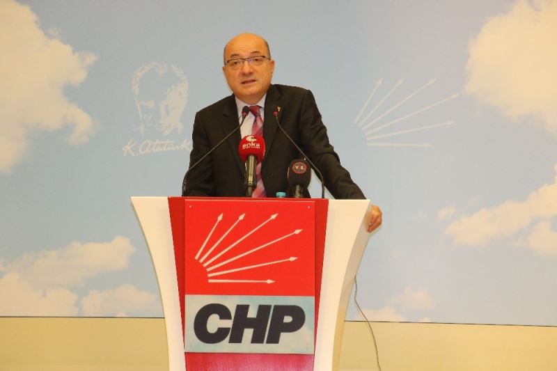 İlhan Cihaner CHP Genel Başkanlığına adaylığını açıkladı
