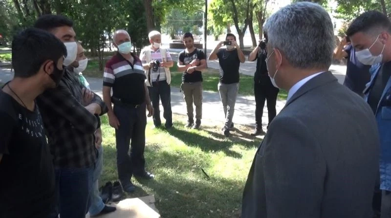 Vali Makas maske takmayanları uyardı
