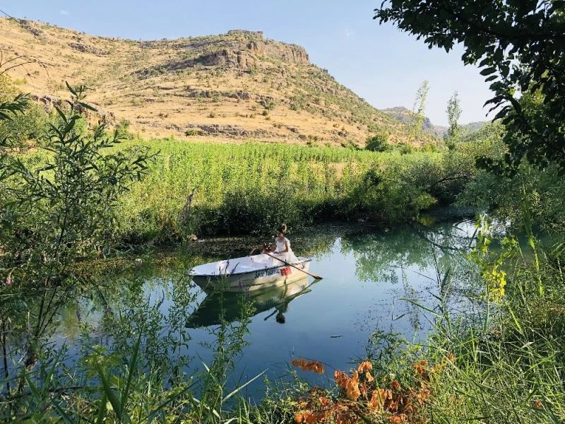 Savur Yeşilsu doğa güzelliğiyle ziyaretçilerini bekliyor
