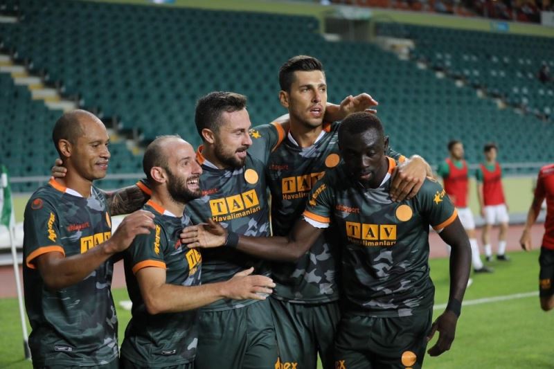 Alanyaspor’a 100 bin TL kupa primi
