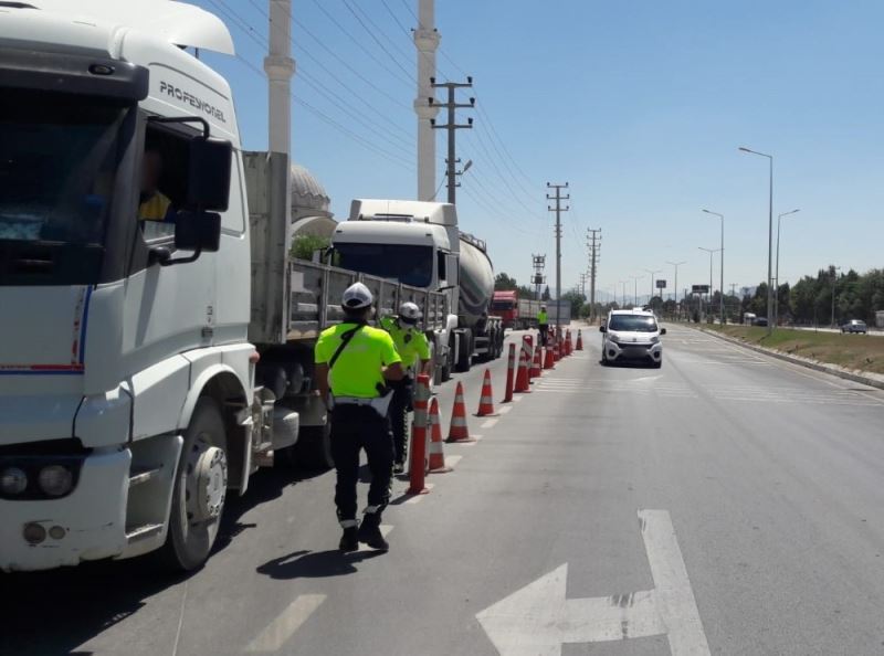 Burdur’da sahte plaka denetimi
