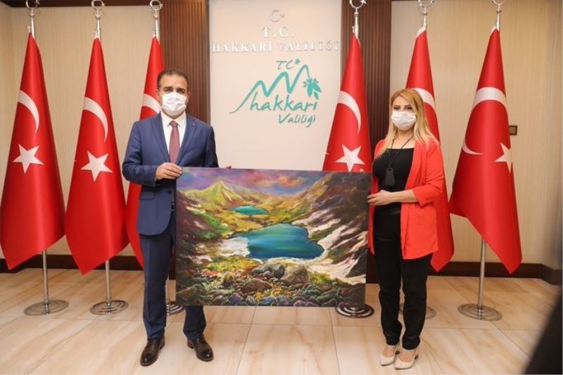 Ressam ve Küratör Uyanık’tan Vali Akbıyık’a ziyaret
