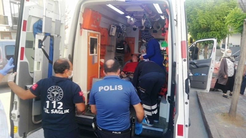 Çocuğunu rehin aldığını söyleyen kadın polisleri alarma geçirdi
