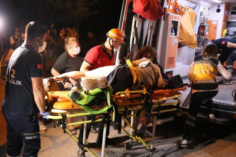 Kaza yaptığı bisikletin freni bacağına saplandı
