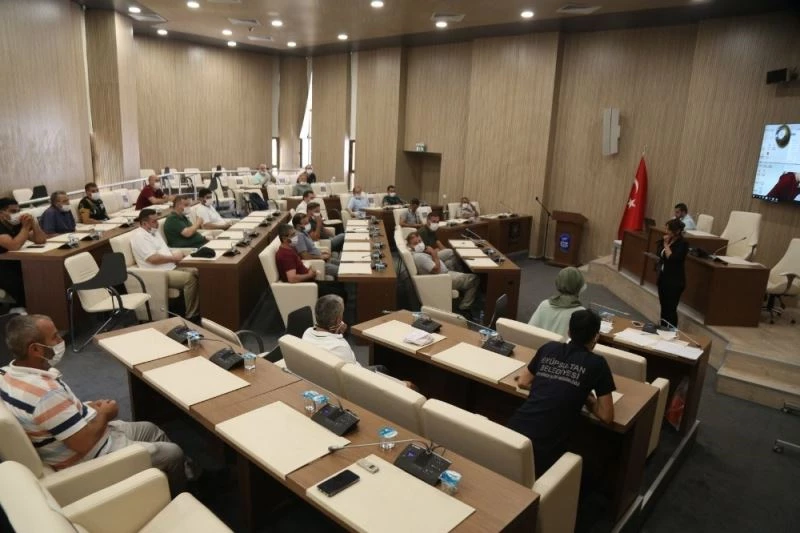 Kurban Kesimi ve Hijyen Kursu’nda sertifikalar verildi
