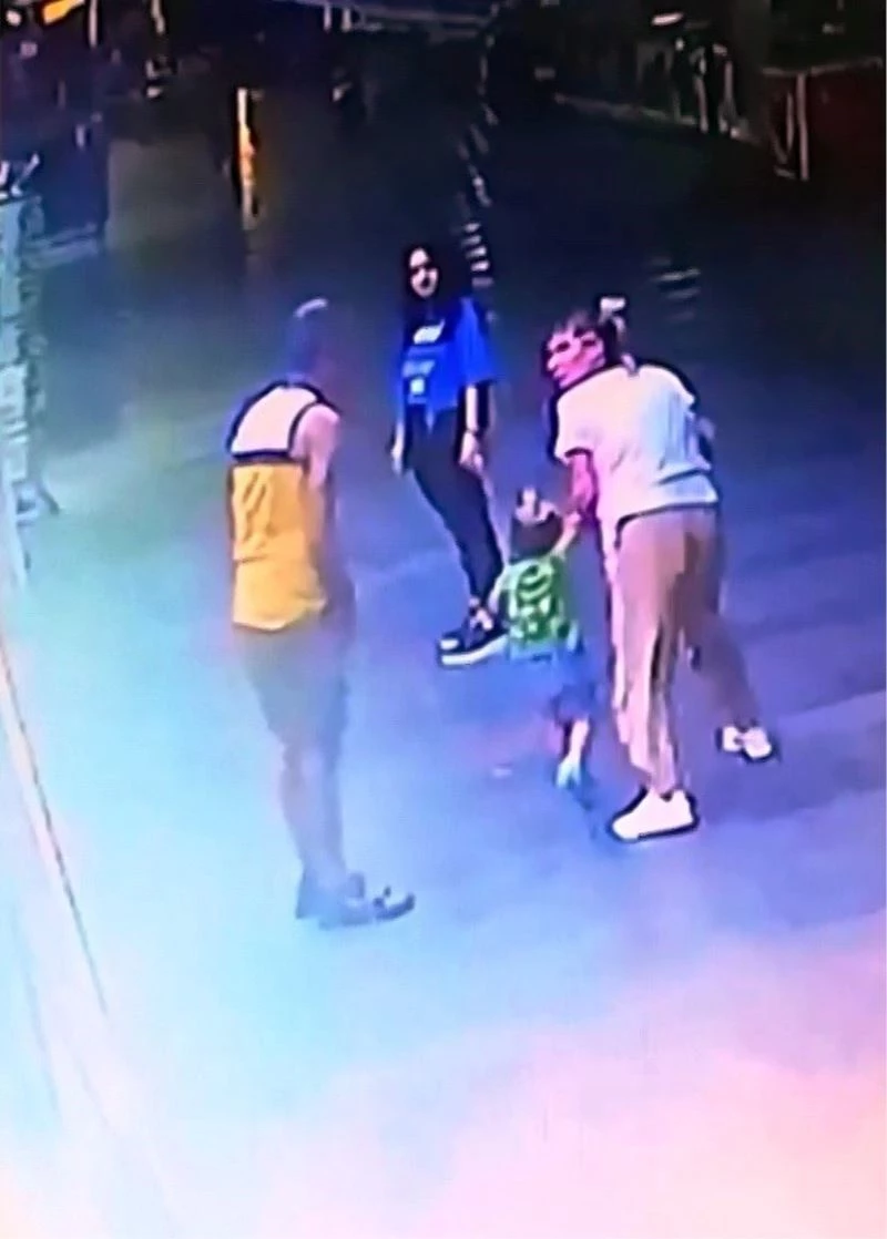 Ağlayan çocuğu kaçırmaya çalıştığı iddia edilen kişi tutuklandı
