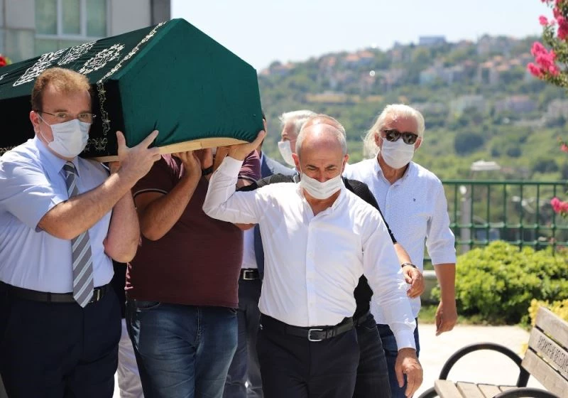 Başkan Akgün, Vecdet Öz’ü acı gününde yalnız bırakmadı
