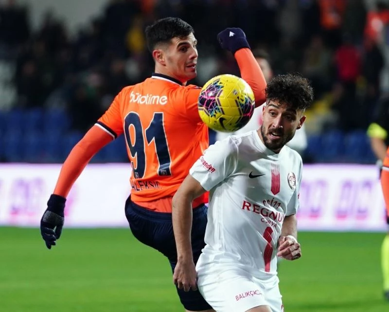 Antalyaspor, Başakşehir karşısında seriyi devam ettirmek istiyor

