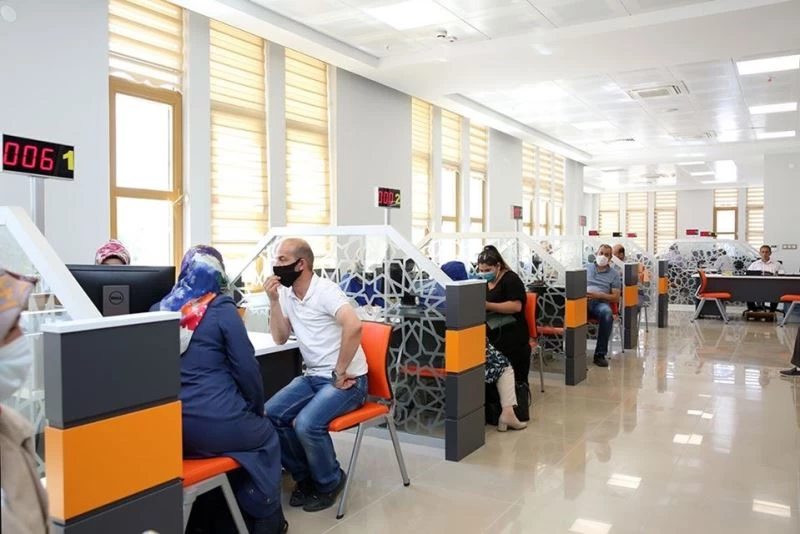 Nüfus Müdürlüğü yeni konseptiyle Bayburt Valiliği yeni hizmet binasında
