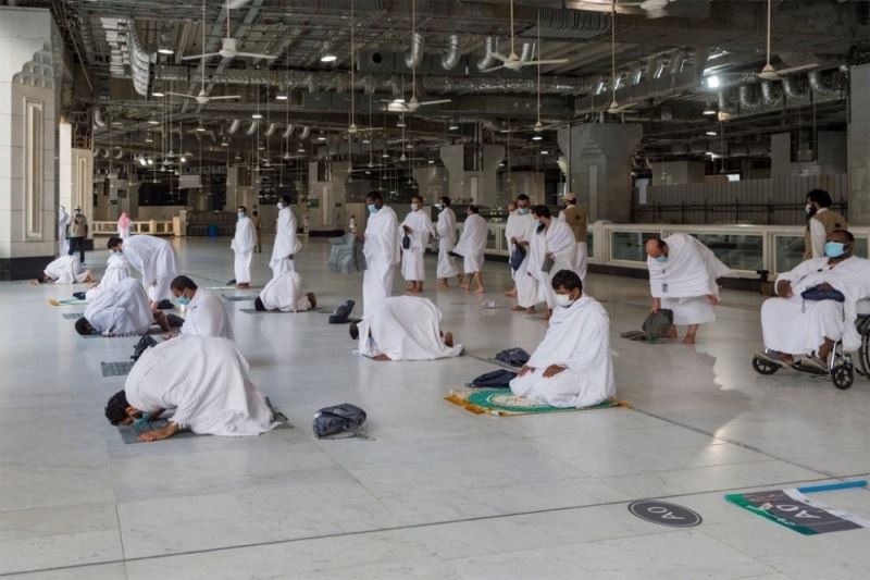 Kabe’de Kurban Bayramı namazı kılındı
