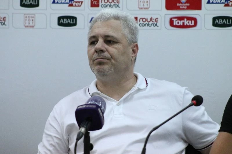 Marius Sumudica: “Bu 3 puanın bizi Süper Ligde tutacağına inanıyoruz”
