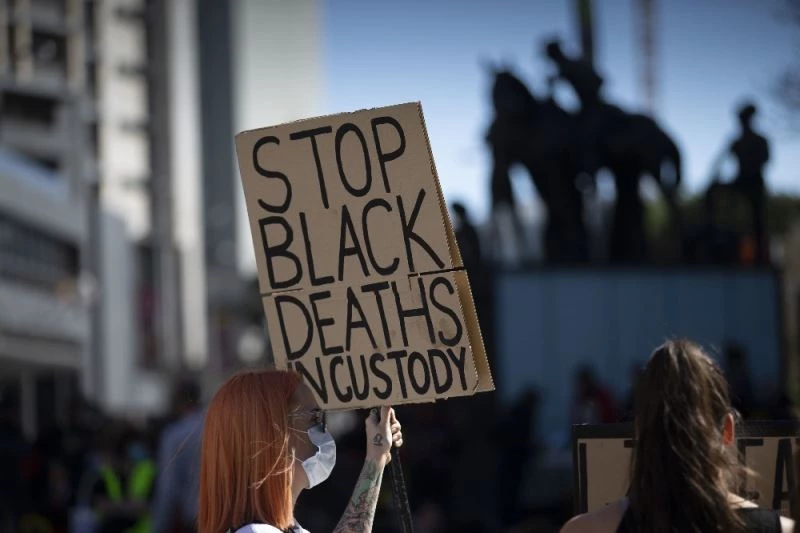 Avustralya’da ırkçılık ve polis şiddeti protesto edildi
