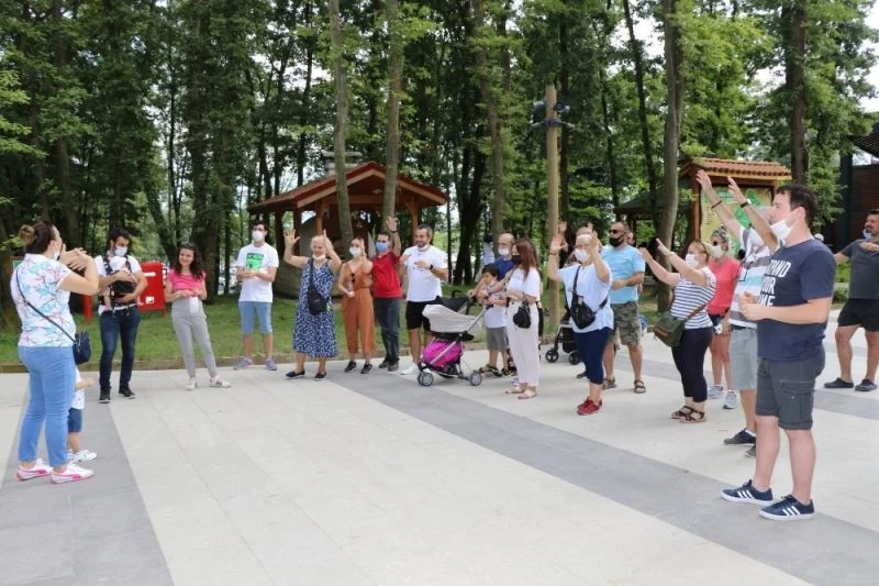 İşaret diliyle Ormanya’yı tanıdılar
