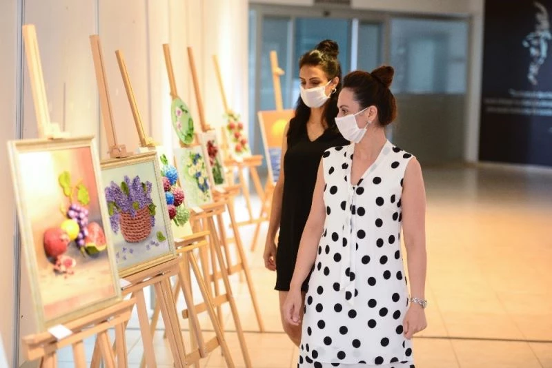 Muratpaşa’da ilk sergiler, yeni normallerle açıldı
