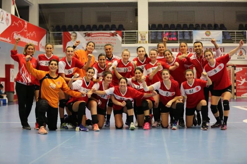 Millilerin rakipleri belli oluyor
