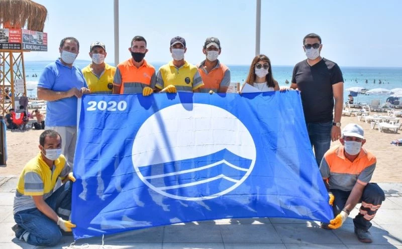 Didim’deki plajlarda mavi bayraklar dalgalanıyor
