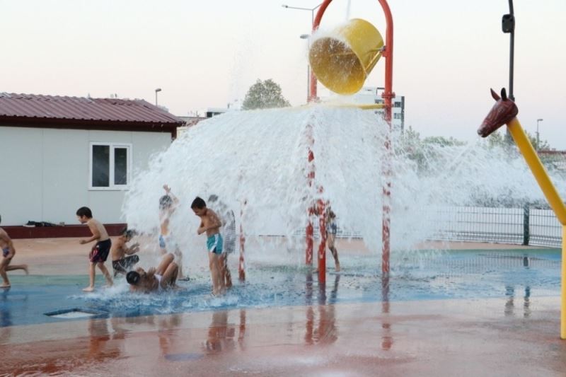 Bunaltıcı sıcağın stresini Fresh Park’ta atacaklar
