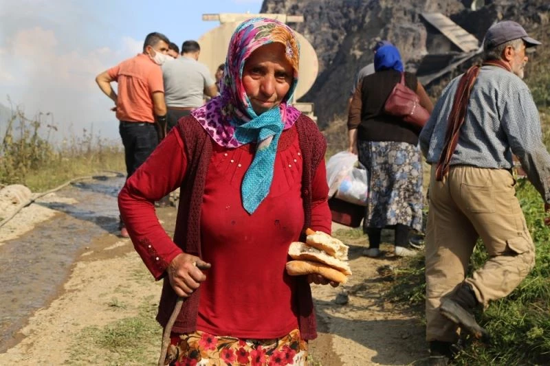 Artvin’teki yangınların sebebi ahşap evler ve yetersiz elektrik tesisatı

