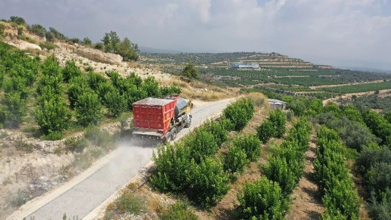 Erdemli Arpaçbahşiş’te Zeytinlik mevki asfaltlandı
