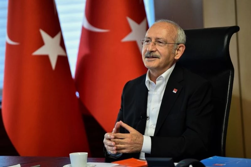 CHP Genel Başkanı Kılıçdaroğlu, Kızılçullu gençlerini tebrik etti
