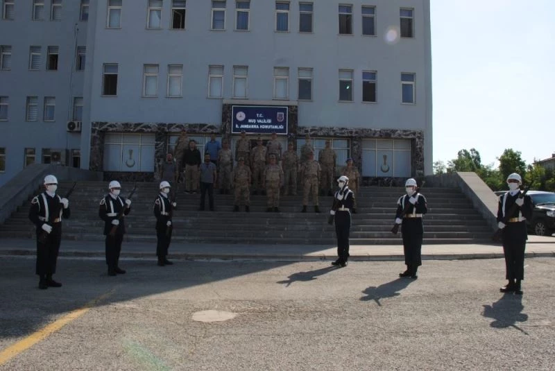 Muş İl Jandarma Komutanlığında devir teslim töreni
