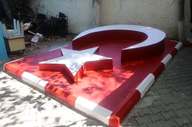 Turgutlu Belediyesi ekiplerinden Çepnidere’de yoğun mesai
