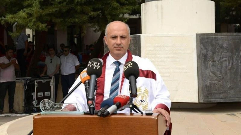 Rektör Çamsarı’dan üniversite personeline sosyal medyadan çağrı
