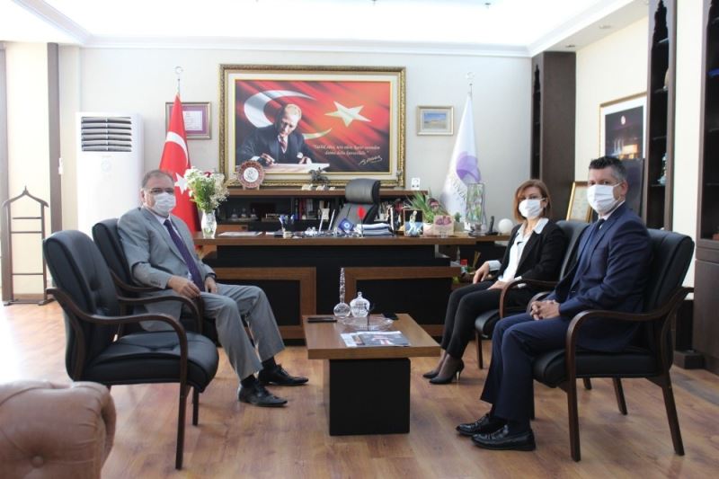 Kaymakam Türköz’den Başkan Köse’ye ziyaret
