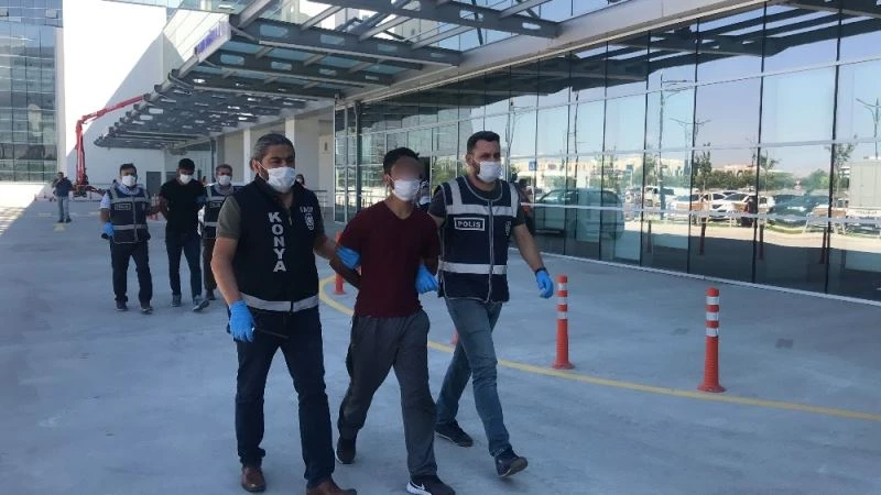 Hurdacıyı döverek elektrikli motosikleti gasp eden kardeşler tutuklandı
