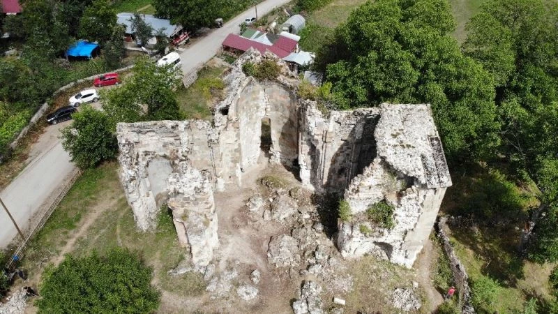 Bin 200 yıllık Tibet Kilisesi’nin saklı tarihi gün yüzüne çıkartılıyor
