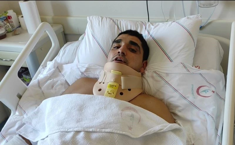 Havuza atlayarak kafasını taşa vuran genç, felç geçirdi
