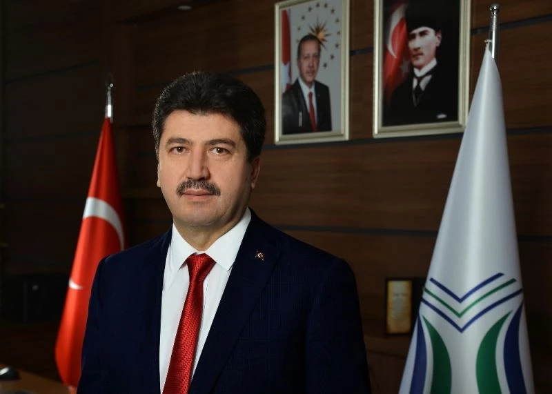 SUBÜ Rektörü Sarıbıyık: “Deprem olduğunda evlerimize sığınabilmeliyiz”
