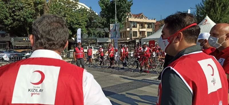 Bisikletçiler deprem farkındalığı için 150 kilometre pedal çevirecek
