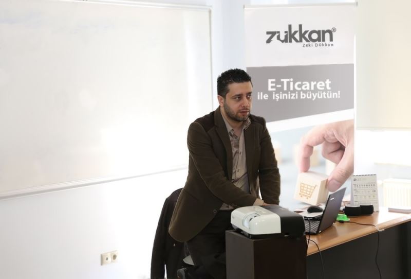 “E-ticaret faaliyeti yürüten şirket sayısının 100 bini aşması bekleniyor”
