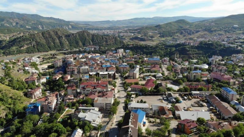 Tunceli’de 65 yaş üstü 10.00 ile 20.00 arasında sokağa çıkacak
