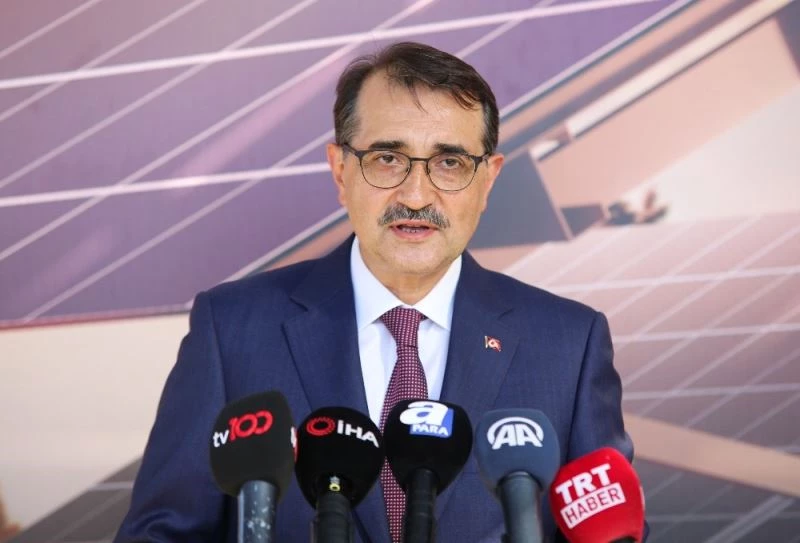 Bakan Dönmez: “Yunanistan istiyorsa gelebilir, müzakere edebiliriz”
