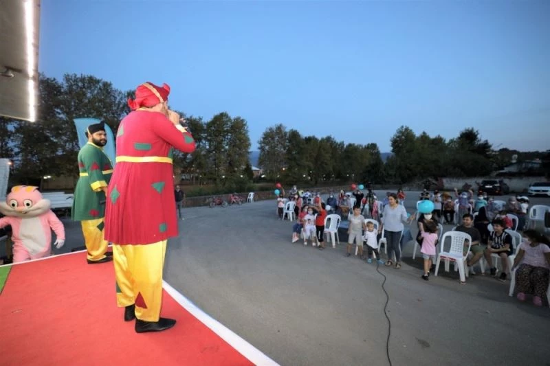 “Mahallemde Şenlik Var” ile çocukların yüzü gülüyor
