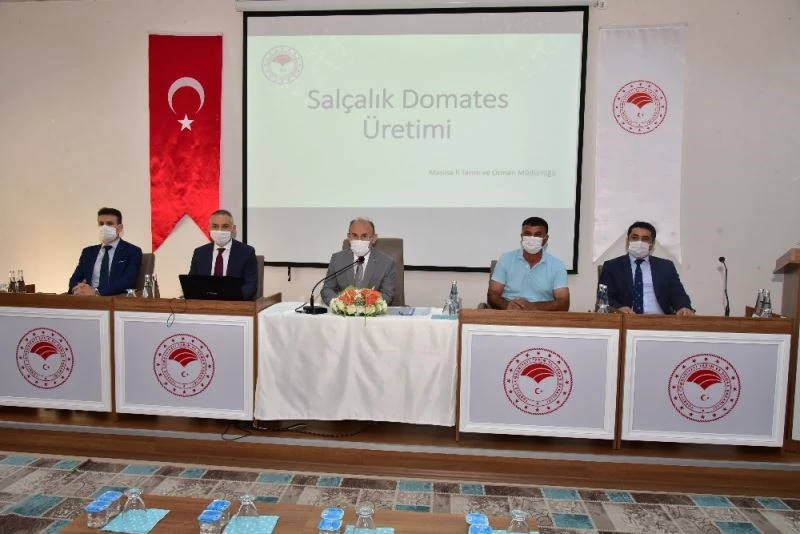 Manisa’da domateste yaşanan sıkıntı masaya yatırıldı
