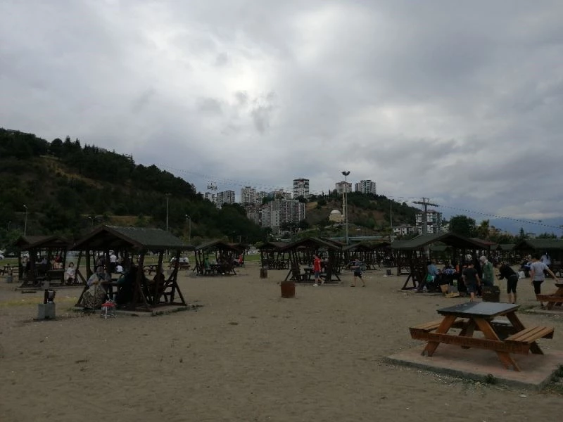 Bu bayramda mangal dumanları yükselmedi
