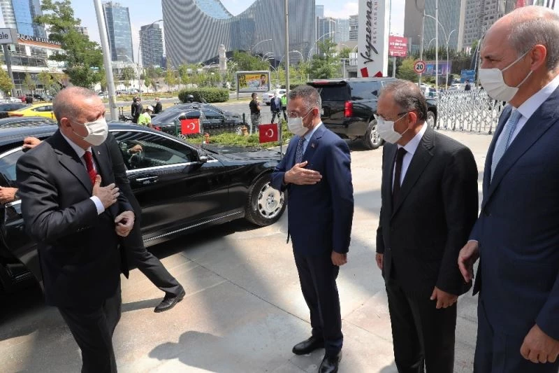 Cumhurbaşkanı Erdoğan: “Şimdi İstanbul çöp dağları ile adeta bir rezillik”
