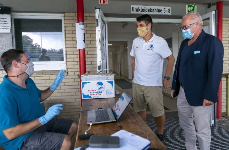 Almanya’da Nisan ayından bu yana en yüksek vaka sayısı kayda geçti
