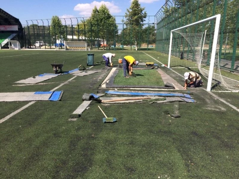 Yeşil sahalar yenileniyor
