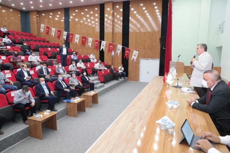 Beyazgül muhtarların talep ve önerilerini dinledi
