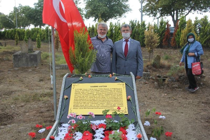 Kurtuluş Savaşı kahramanı Rahime Kaptan’ın kabrine anıt mezar yapıldı
